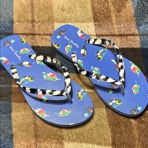 Vera Bradley "Mini Tody Birds" Blue Flip Flops - Size 7-8 (Retired Pattern!)